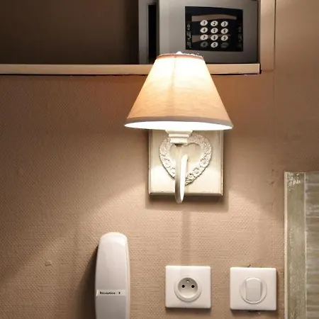 Отель Oxford Канны